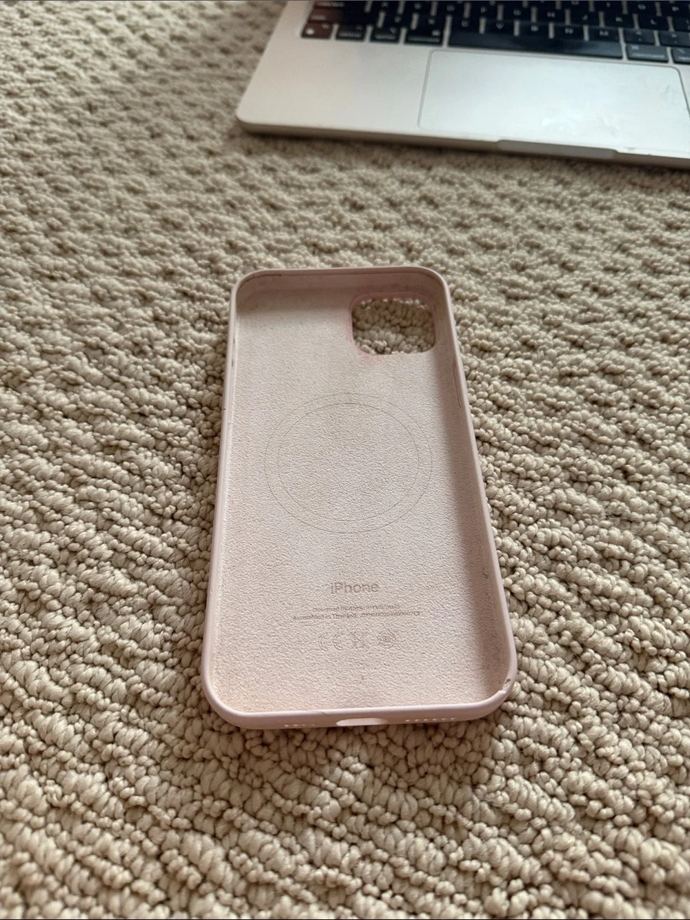 Apple Soft Silicone iPhone Case - Light Pink